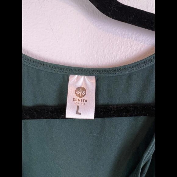 Senita Weekend Jumpsuit Green Size Large Athletic - Picture 5 of 9